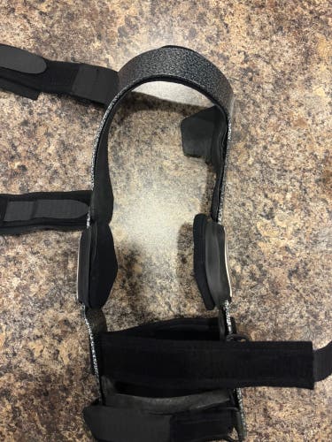 Don Joy Medium left knee brace