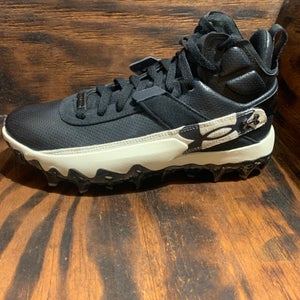 Under Armour Harper 10 Pro TPU Mid Baseball Cleats Men’s Size 7.5 6000715-001
