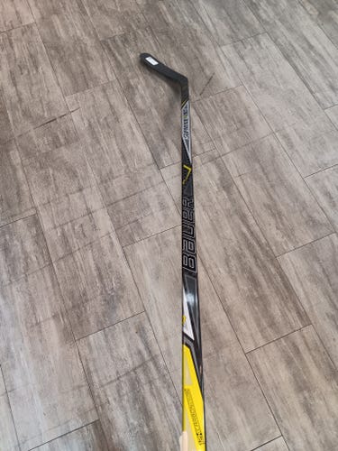 Senior Bauer Supreme S190 Left Hand Hockey Stick P88 77 Flex (New)