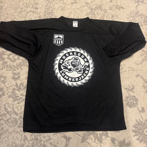 Muskegon Lumberjacks Black XL Men's Athletic Knit Jersey (New)