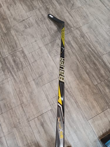 Intermediate Bauer Supreme S180 Left Hand Hockey Stick PM9 67 Flex (New)
