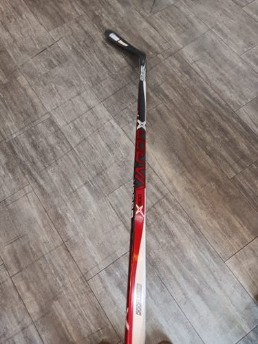 Intermediate Bauer Vapor X800 Left Hand Hockey Stick P92 67 Flex (New)