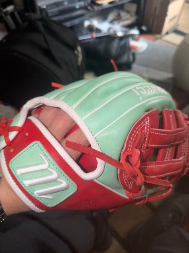Marucci Capitol Series RH Baseball Glove 11.75" (Used)
