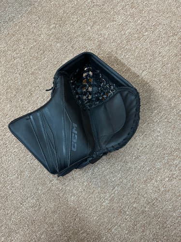 CCM Axis F5 Regular (Used)