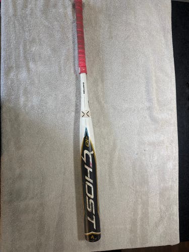 2022 Easton Ghost Composite Bat (-10) 23 oz 33" (Used)