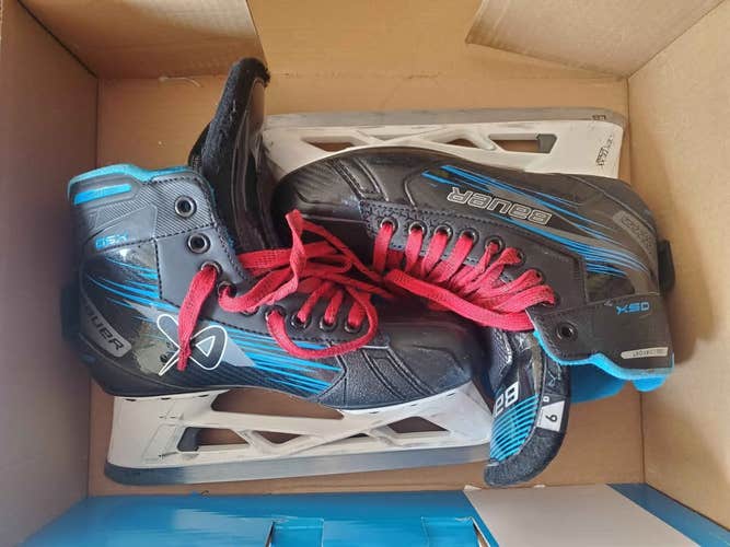 Bauer GSX Hockey Goalie Skates - Intermediate 6 (D)