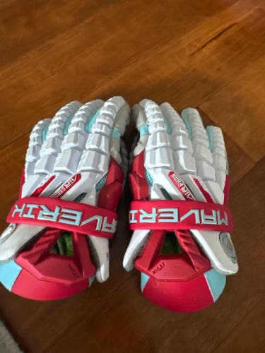 Maverik Lacrosse Gloves (Used)