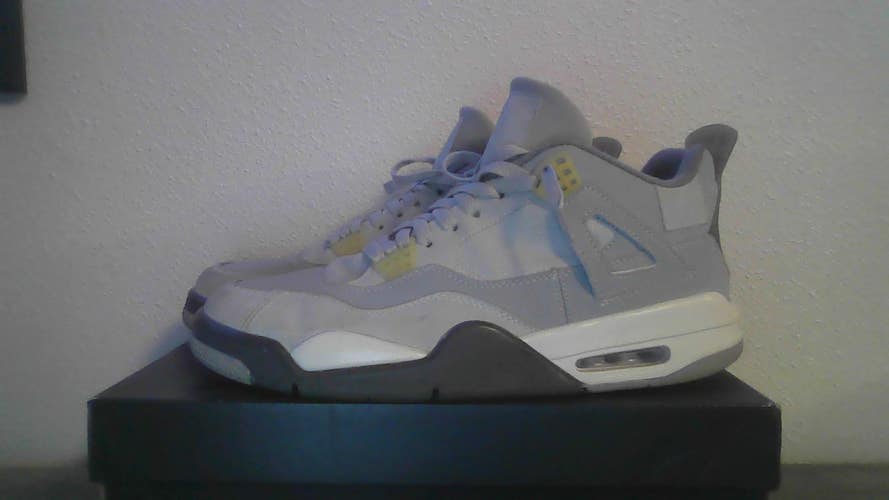 Men's Size M 12.0 (W 13.0) Air Jordan 4 Shoes (Used)