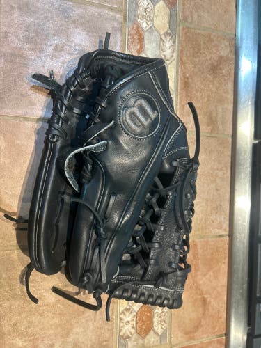 Wilson A1k RH Baseball Glove 12.25" (Used)