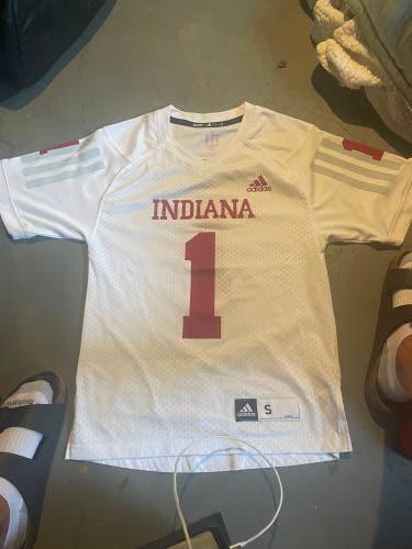 White Small Men's Adidas Jersey (Used)