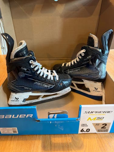 2024 Bauer Supreme M50 Pro Hockey Skates Regular Width 6 (Used)