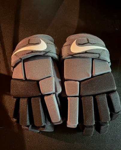 Nike Vapor LT Lacrosse Gloves (Used)