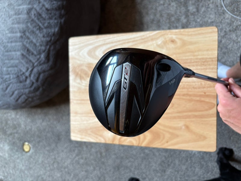 Men's Titleist GT2 Right Handed Driver Extra Stiff Flex 11 Loft (Used)