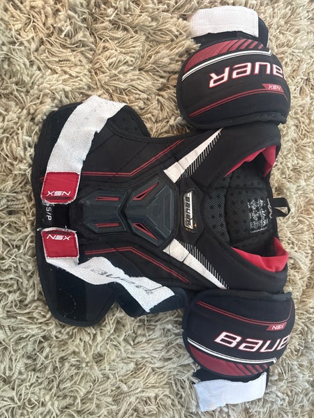 Men's Small Youth Bauer NSX Shoulder Pads (Used)