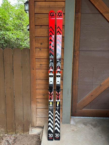Volkl Racetiger GS 188 cm with Metal Plates Excellent Used Condition