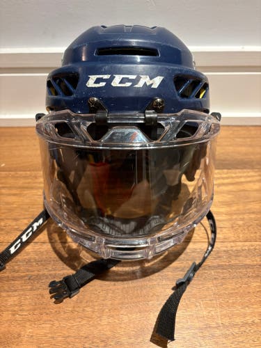 Youth CCM FitLite 3DS Helmet (Used)