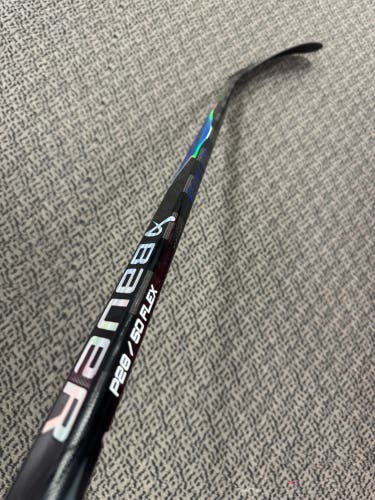 Junior Blue Bauer Vapor Flylite Left Hand Hockey Stick P28 50 Flex (New)