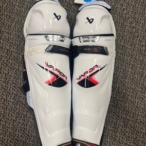 Senior Bauer Vapor Flypro 17" Shin Pads (New)