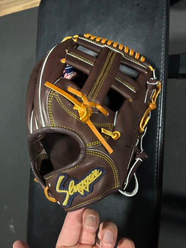 Rare KUBOTA SLUGGER KSG BR2 hard ball glove 11.5 inch. NEW WITH TAGS