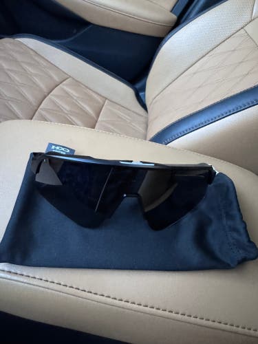 Black Oakley Sunglasses (New)