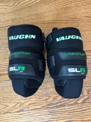 Vaughn Ventus SLR JR Knee Pads
