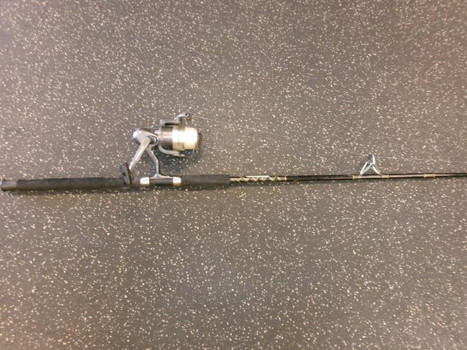 Used CONTENDER CUSTOM SHAKESPEARS Rod and Reel Combo 11339-S000204587
