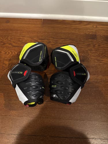 Junior Small Bauer Vapor Hyperlite Elbow Pads (New)