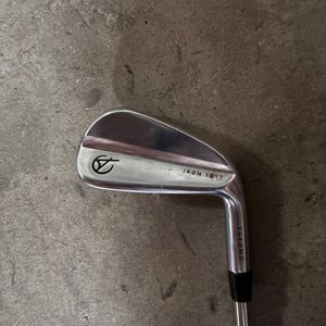 7 Iron Right Handed (Used)