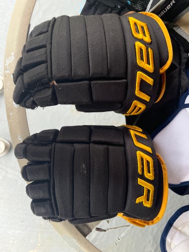 Bauer Vapor Pro Team Gloves 13” Pens Elite Team Gloves