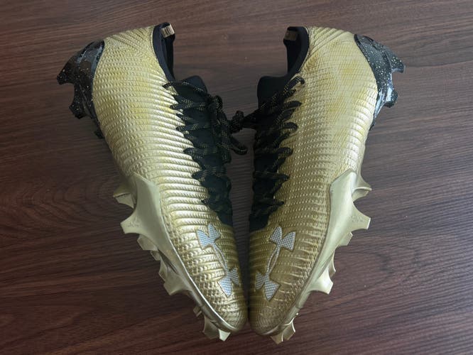 Under Armour Blur Pro GC Football Cleats Gold Black 3028218-777 Size 14 NEW
