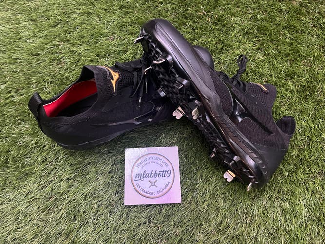 Mizuno Pro Dominant Knit Mid Metal Cleats - 11GM200100 - Black - Men's 10 (Gently Used)