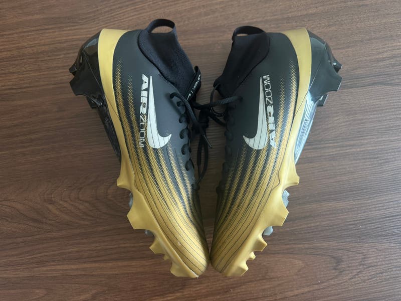 Nike Vapor Pro 1 Football Cleats Black Metallic Gold FB3298  display picture 1