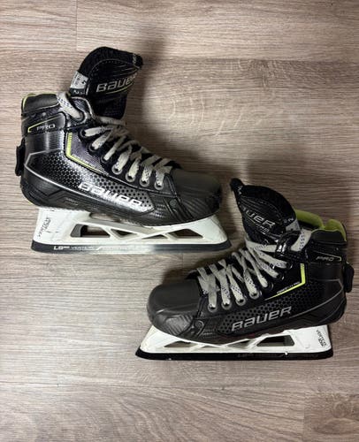 2012 Bauer Pro Hockey Goalie Skates Regular Width Size 4 (Used)
