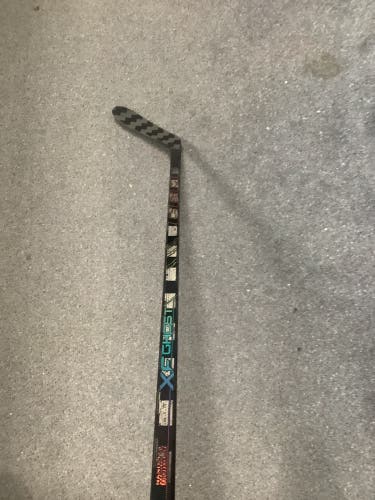 Junior CCM XF Ghost Left Hand Hockey Stick P28+1/4 50 Flex (New)