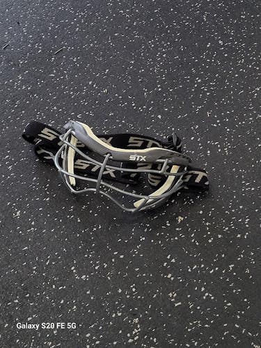 Used STX FOCUS S Lacrosse Facial Protect Grey Senior 11849-S000042211