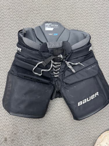 Intermediate Large Bauer Elite Hockey Goalie Pants (Used)