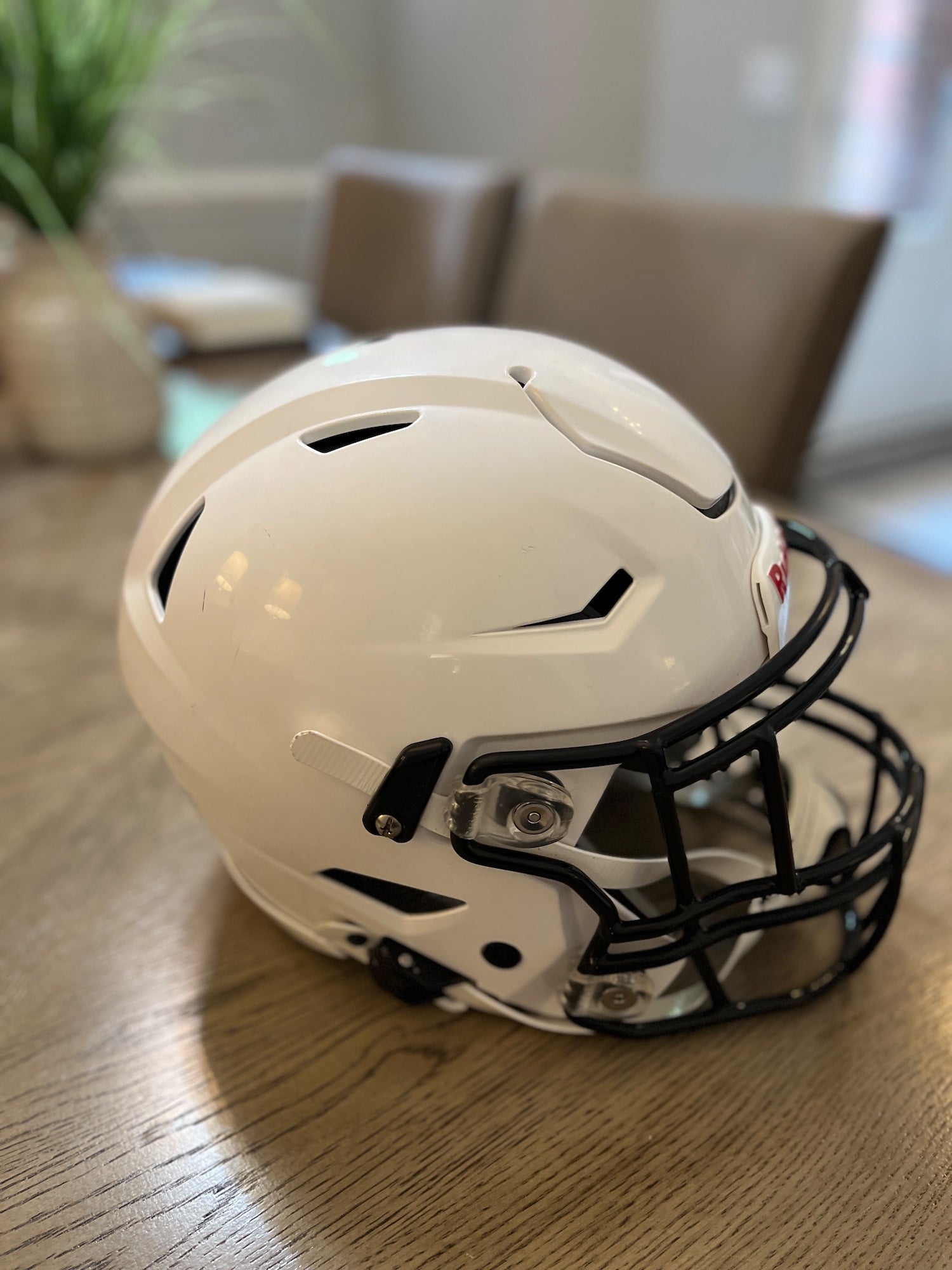 riddell speedflex white helmet (2025) Based on one of the most popular on Riddell SpeedFlex Football Helmet