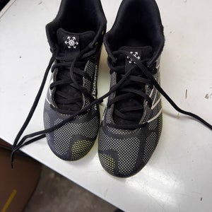 Kids 3.5 wide New Balance Freeze Lacrosse Cleats