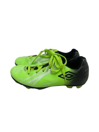 Used Umbro Soccer Cleats Black And Neon Green Junior 01.5 11692-S000154496