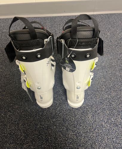 WC2 Head Raptor Book 23.5 274mm