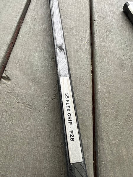 Intermediate CCM Ribcor Trigger 8 Right Handed Hockey Stick P28 55 Flex (New)