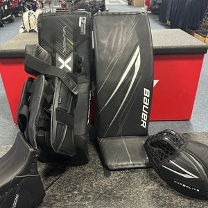 34" Bauer Vapor Hyperlite 2 Goalie Leg Pads (New)
