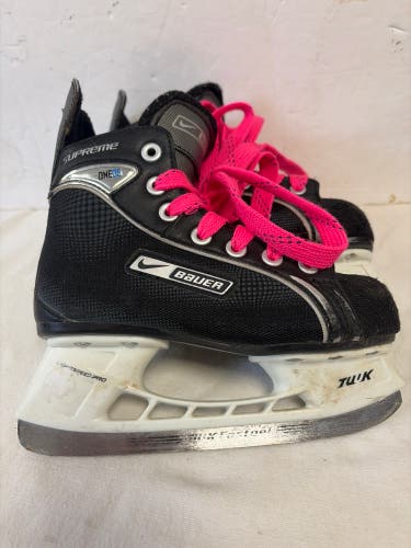 Black 2007 Bauer Supreme One05 Hockey Skates Regular Width 13 (Used)