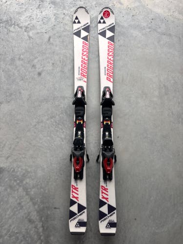Fischer Progressor XTR 140 cm Skis With Fischer RS10 Bindings (Used)
