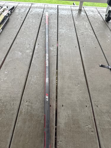 Junior Bauer Vapor X3.7 Left Hand Hockey Stick P92 55 Flex (New)