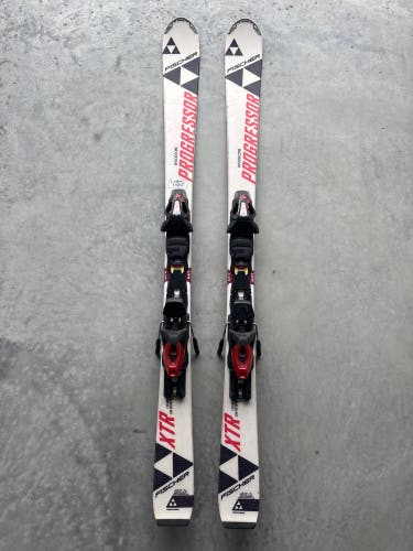Fischer Progressor XTR 140 cm Skis With Fischer RS 10 Bindings (Used)