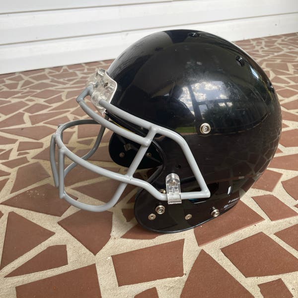 all black youth football helmet Riddell SpeedFlex Helmet, Black, Small : Sports & Outdoors inspired aerospace tech) Apache Lightning Youth Football Helmet