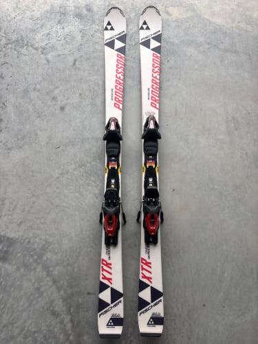 Fischer Progressor XTR 150 cm Skis With Fischer RS 10 Bindings (Used)