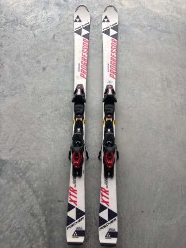 Fischer Progressor XTR Skis 150 cm With Fischer RS 10 Bindings (Used)