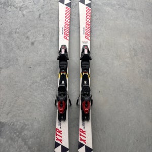 Fischer Progressor XTR 150 cm Skis With Fischer RS 10 Bindings (Used)